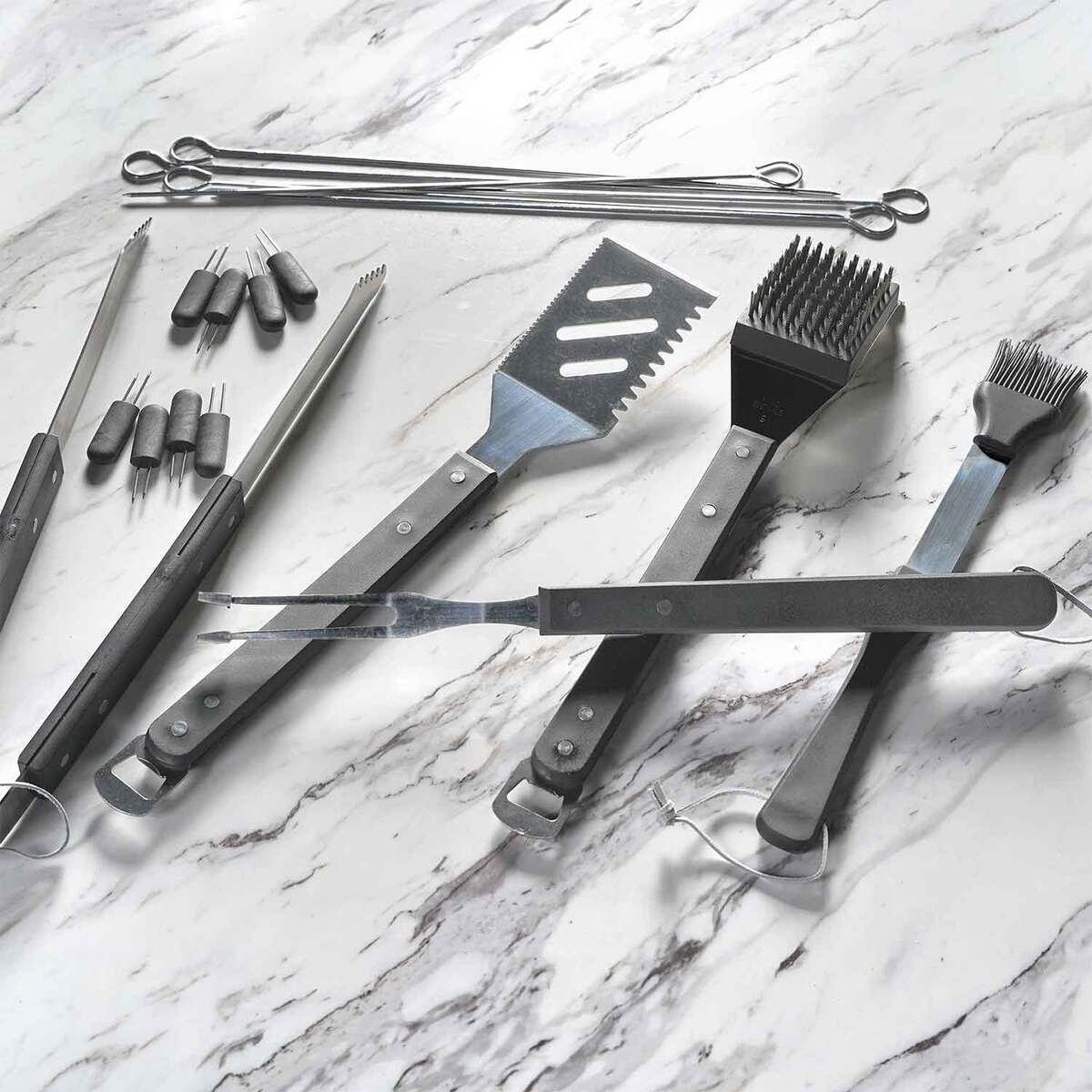 Mr. Bar-B-Q 20 Piece Barbecue Tool Set 4 Mr. Bar-B-Q 20 Piece Barbecue Tool Set