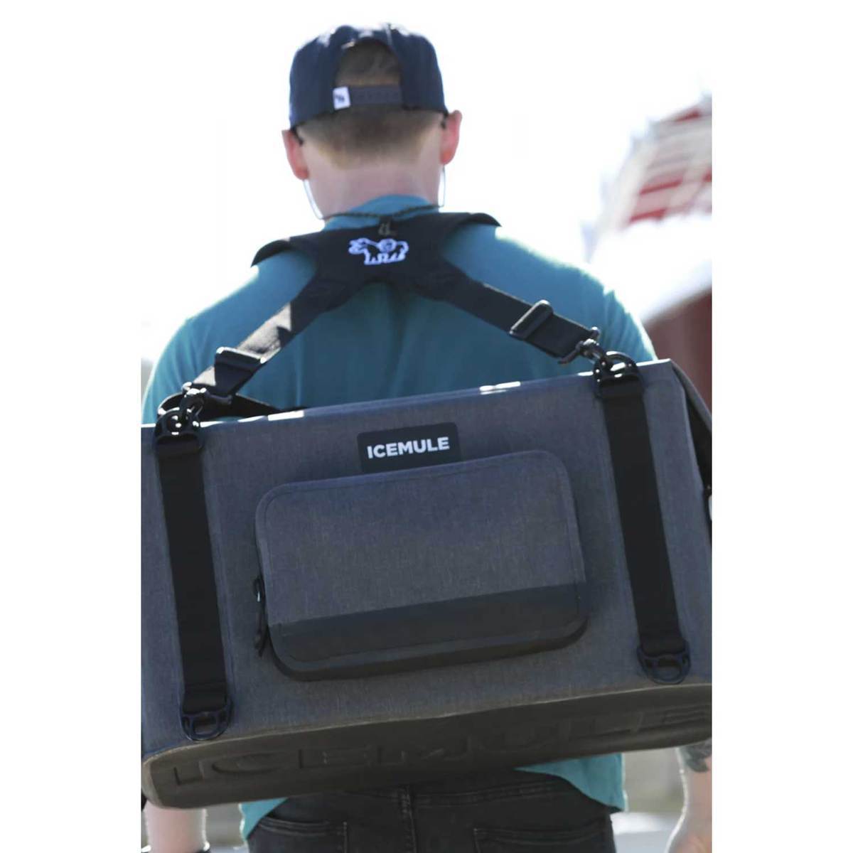 ICEMULE Traveler 35 Liter Backpack Cooler - Snow Grey 4 ICEMULE Traveler 35 Liter Backpack Cooler - Snow Grey