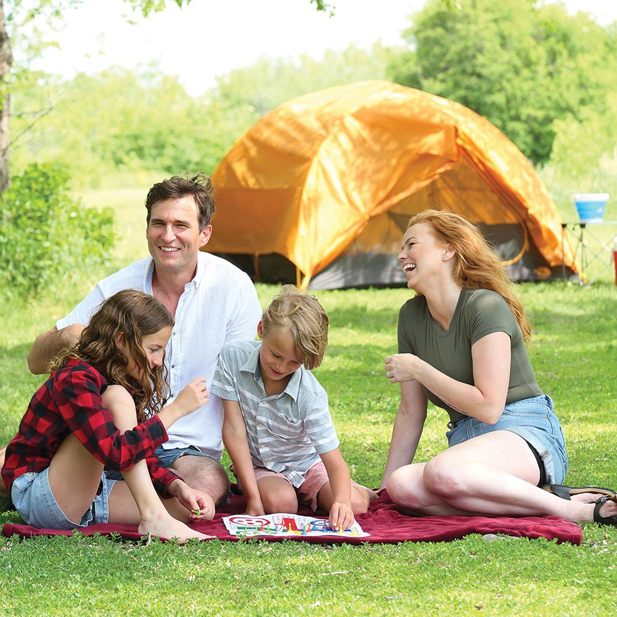 Coghlan's 3-In-One Game Roll Game 4 Coghlan's 3-In-One Game Roll Game