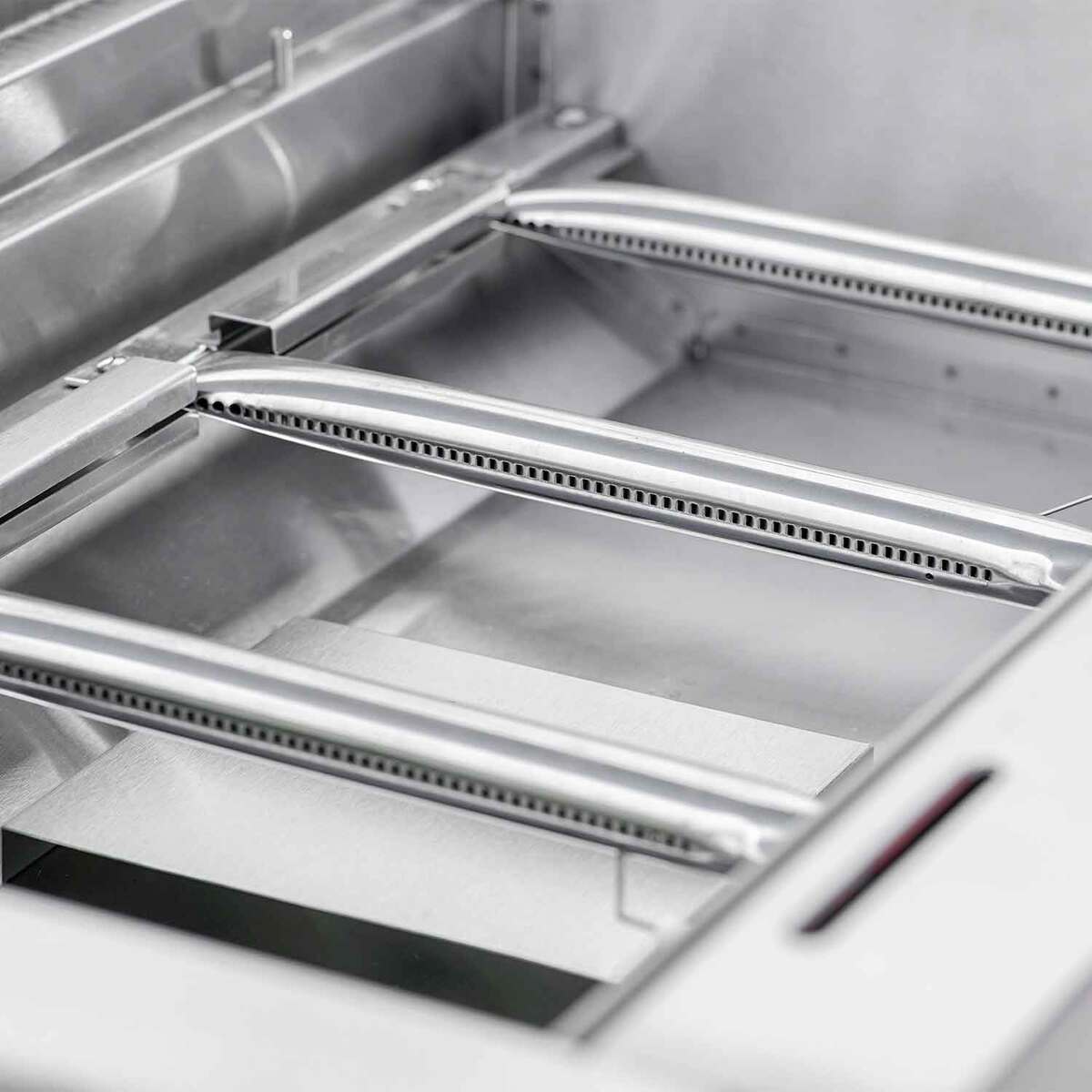 Camp Chef Flat Top 600 Griddle with Lid 7 Camp Chef Flat Top 600 Griddle with Lid