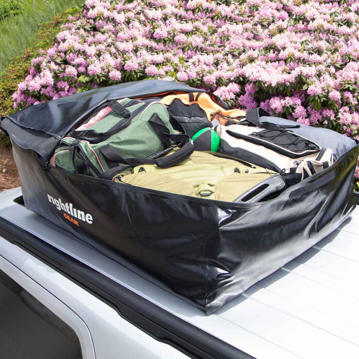 Rightline Gear Sport 3 Car Top Carrier 3 Rightline Gear Sport 3 Car Top Carrier