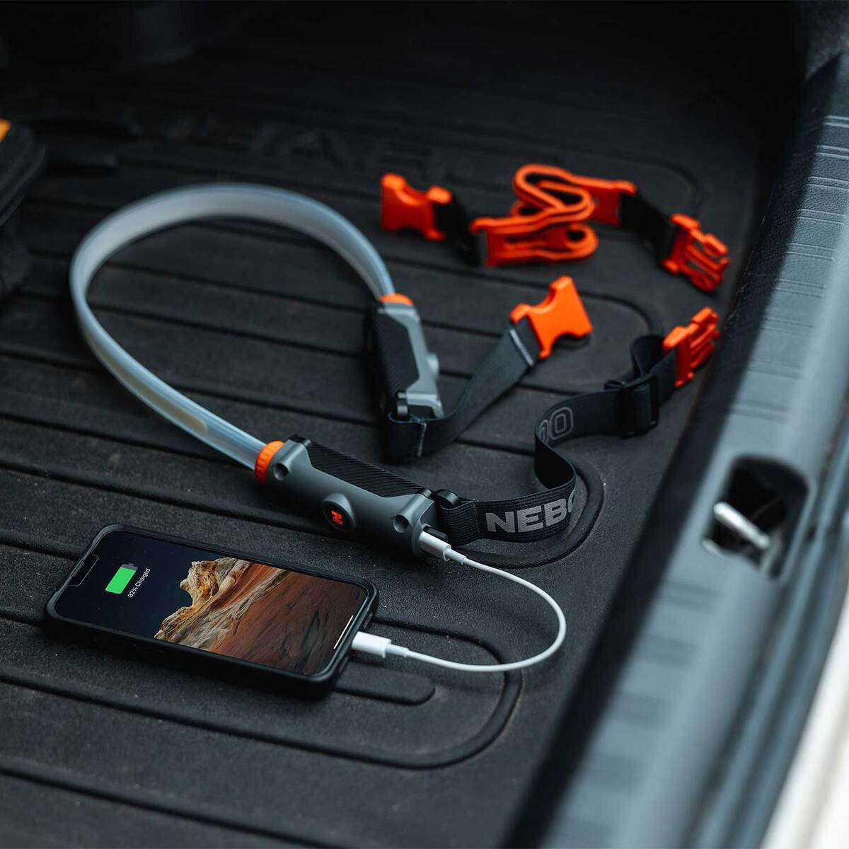 NEBO BANDO 1K Automotive Work Light 8 NEBO BANDO 1K Automotive Work Light