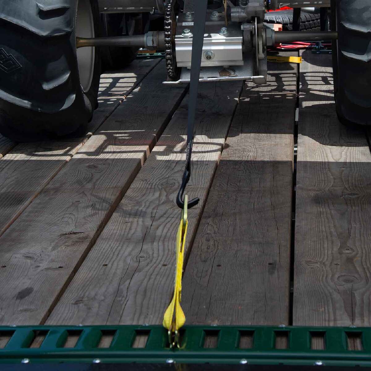 Keeper 7 inch E-Track Tie-off with Stamped D-Ring