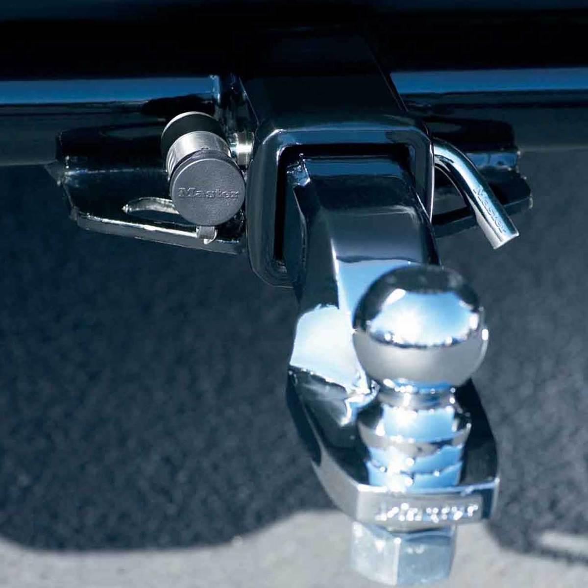 Master Lock Swivel Head Receiver Lock