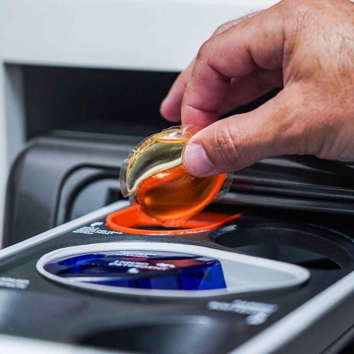 Dead Down Wind Odor Eliminator Laundry Bombs - 28 Count 4 Dead Down Wind Odor Eliminator Laundry Bombs - 28 Count