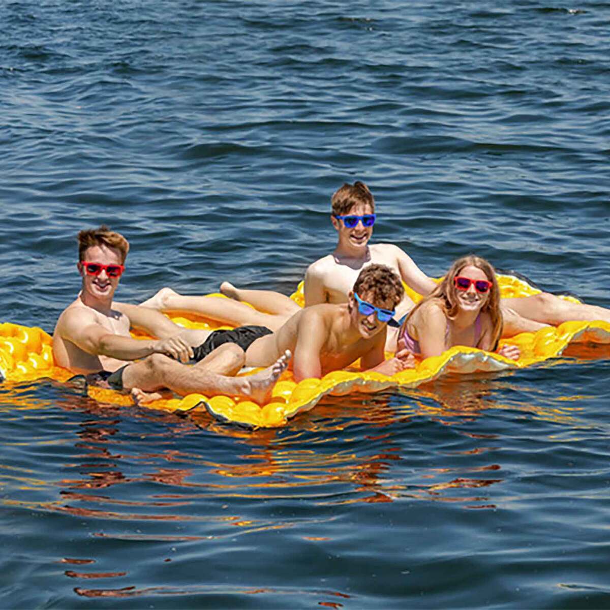 Airhead Air Island Large Lake Float - Peach 4 Airhead Air Island Large Lake Float - Peach