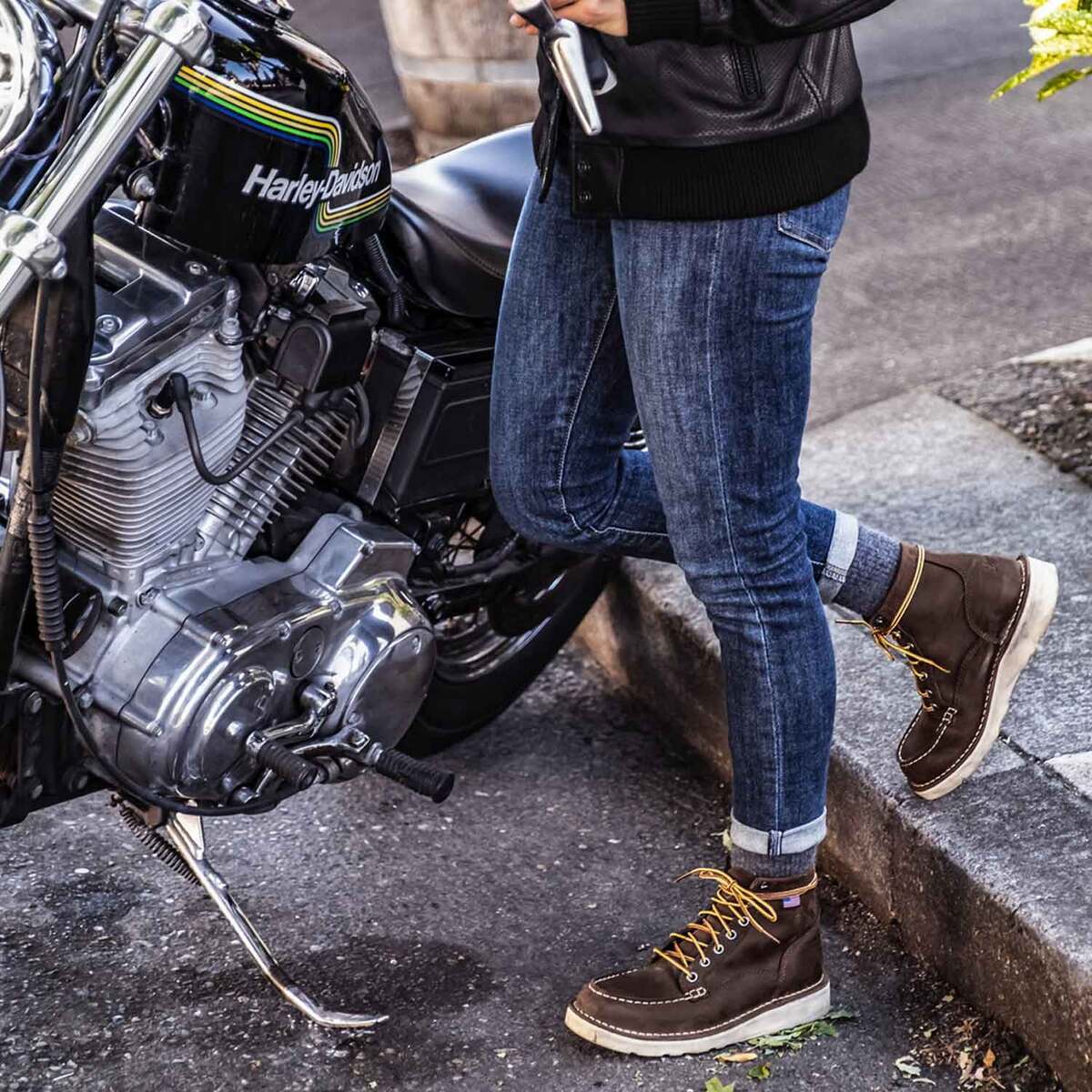 Danner Women's Bull Run Moc Steel Toe 6in Work Boots - Brown - Size 8.5 7 Danner Women's Bull Run Moc Steel Toe 6in Work Boots - Brown - Size 8.5