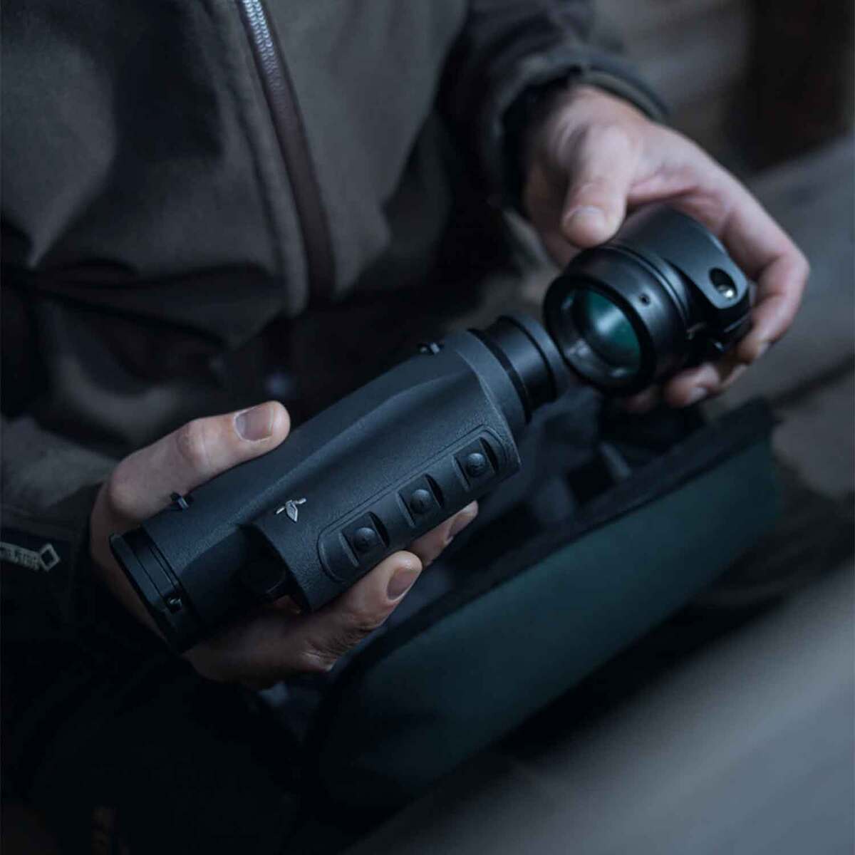 Swarovski Optik tMA Thermal Monocular Adapter - 52mm