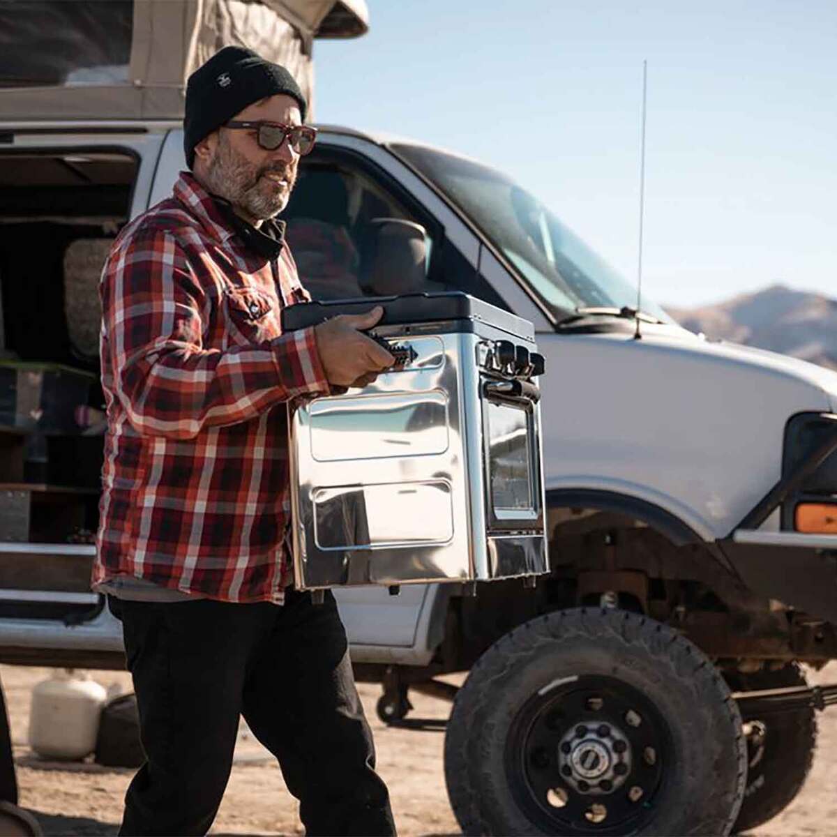 Camp Chef Deluxe 2 Burner Outdoor Oven - Gray 5 Camp Chef Deluxe 2 Burner Outdoor Oven - Gray