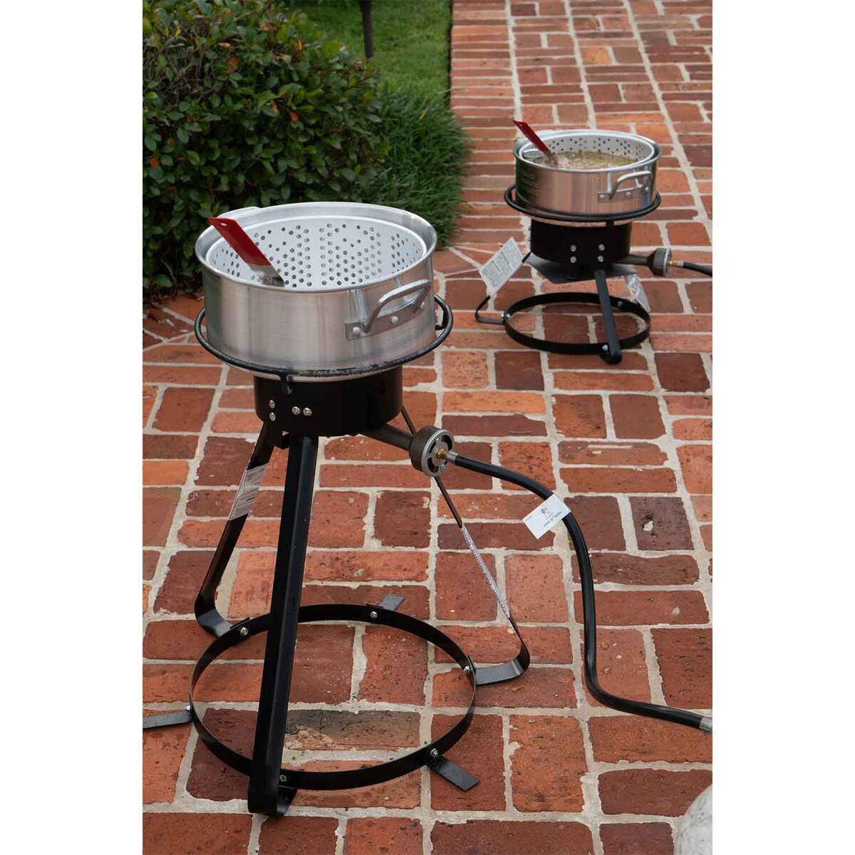 King Kooker 24 inch Cooker with 10 Quart Aluminum Fry Pan and Punched Aluminum Basket