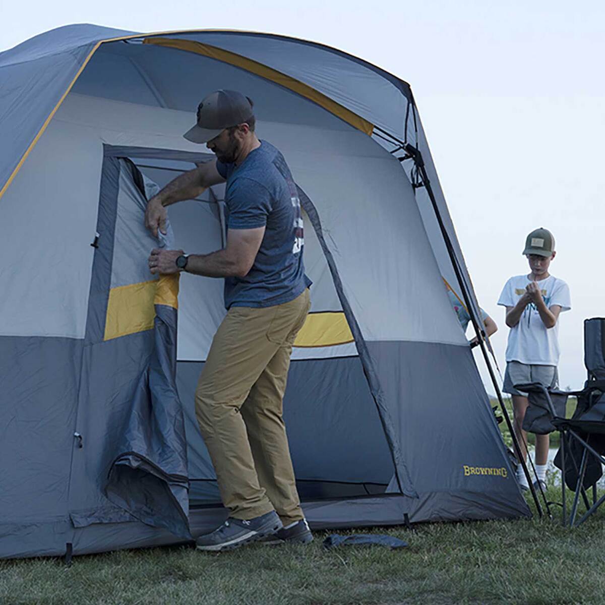 Browning Big Horn 5 Person Camping Tent - Charcoal/Gray 8 Browning Big Horn 5 Person Camping Tent - Charcoal/Gray