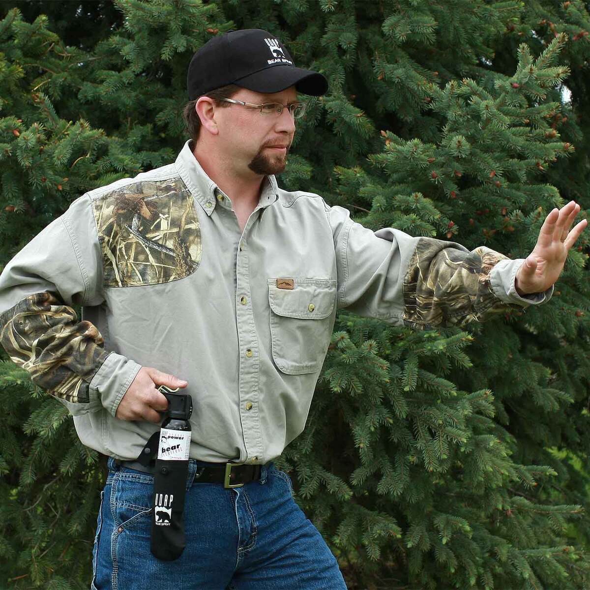 UDAP Super Magnum Bear Spray with Hip Holster - 13.4oz