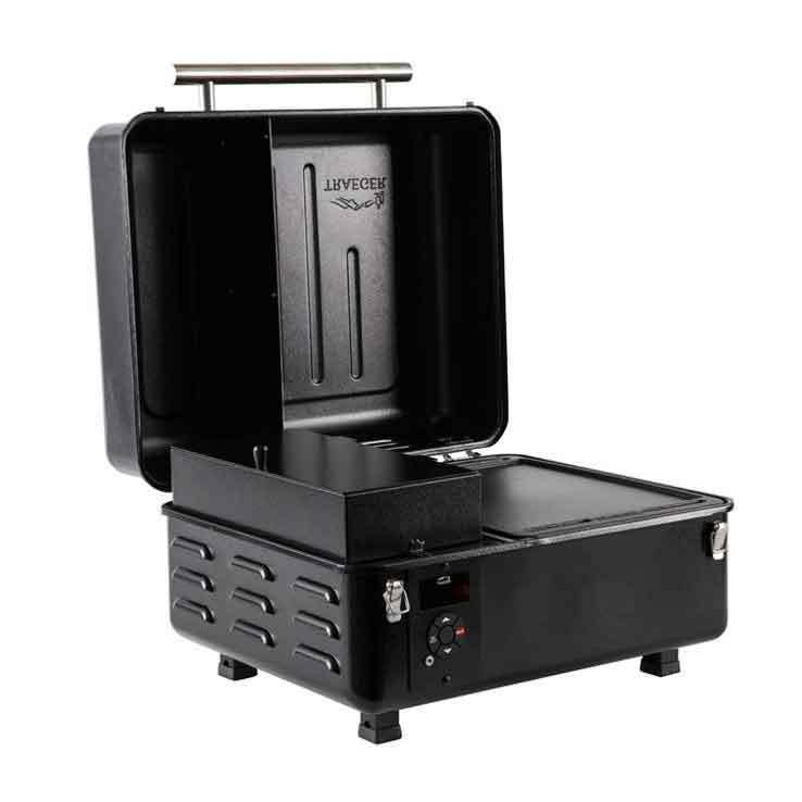 Traeger Ranger Pellet Grill - Black