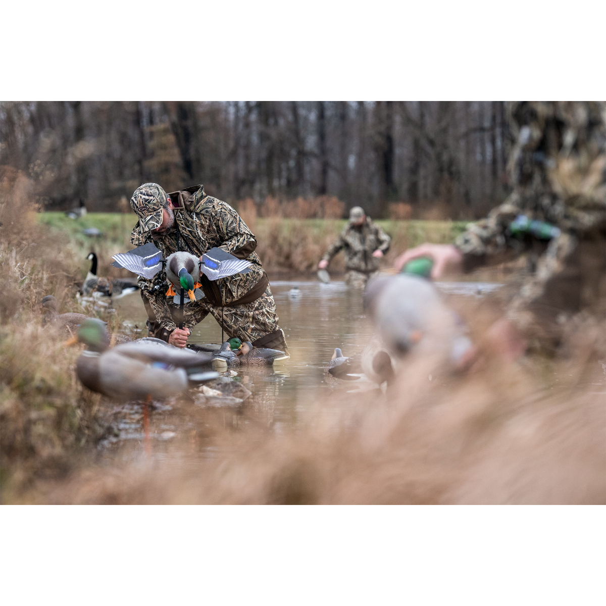 Avian X Powerflight Mallard Spinning Wing Duck Decoy 3 Avian X Powerflight Mallard Spinning Wing Duck Decoy