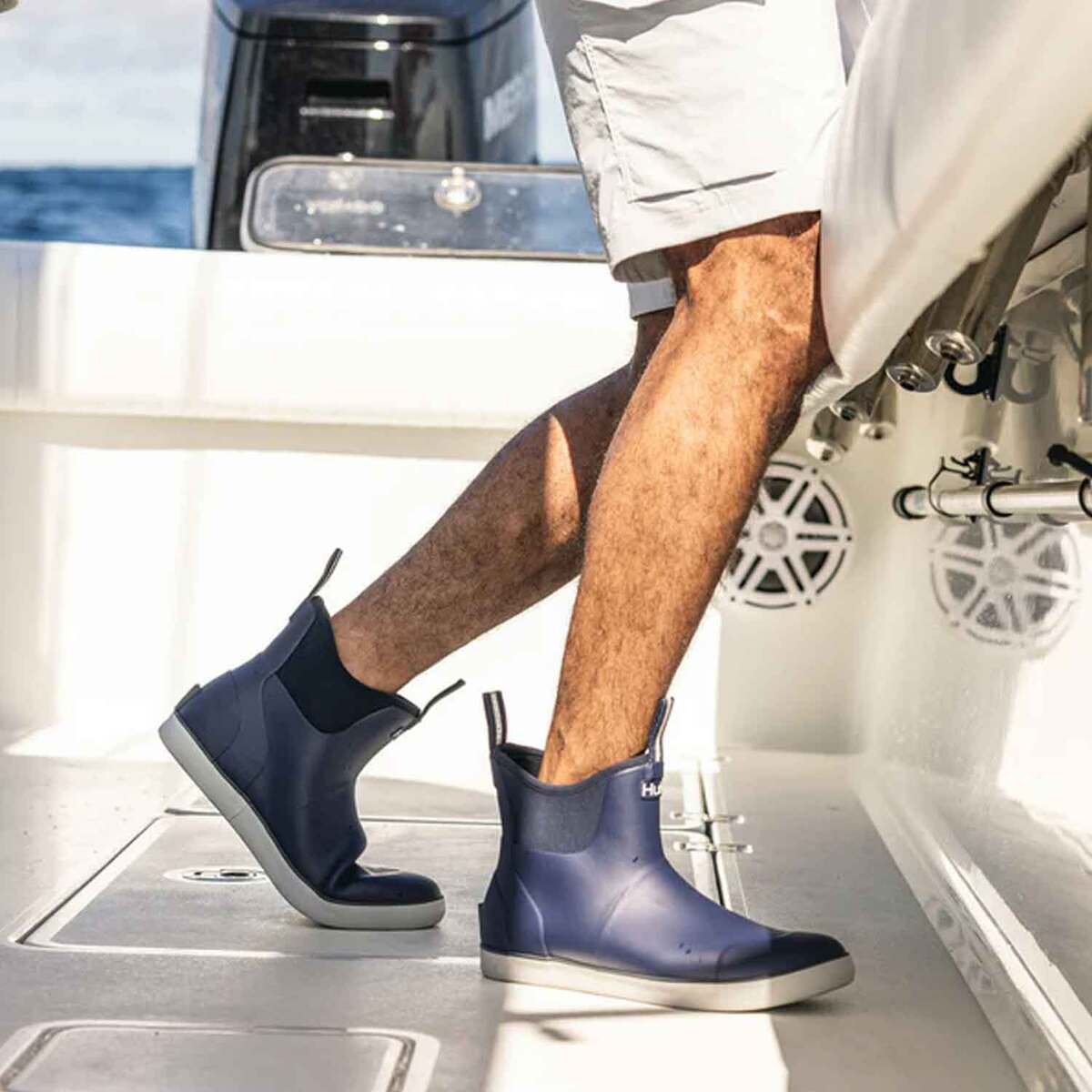 Huk Men's Rogue Wave Pull On Boots